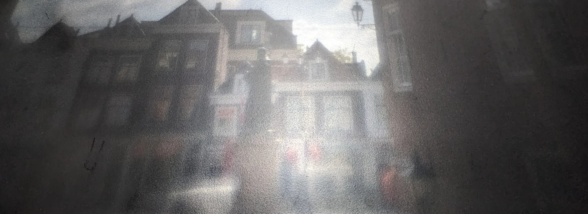 Hat Johannes Vermeer eine Camera obscura verwendet oder nicht?